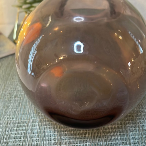 ๐ Hand Painted Lilac Glass Vase ๐ - Picture 9 of 16